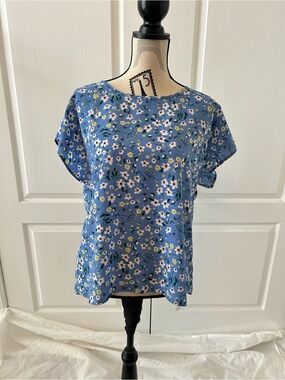 SHEIN Blue Floral Short Sleeve Blouse